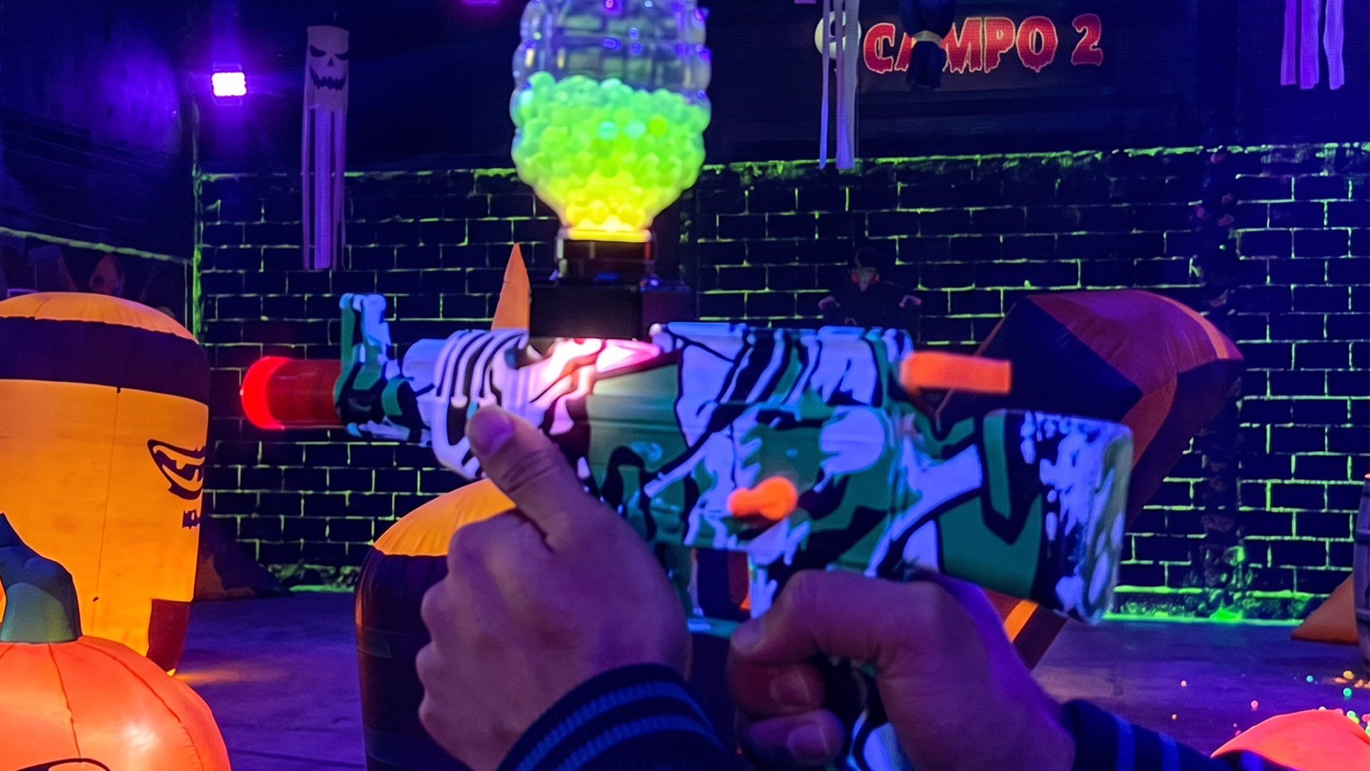 Fosofo Combat - Paintgum Gotcha - Espacio Esmeralda Fosofo Combat - Paintgum Gotcha - Espacio Esmeralda
